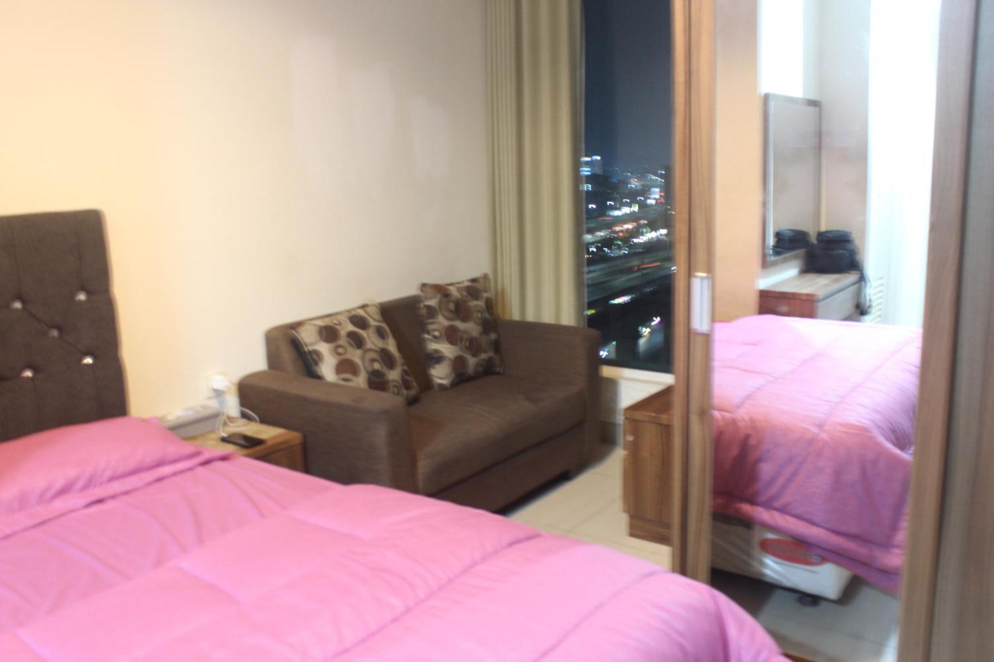 Cozy Grand Kamala Lagoon By Pelita Property Bekasi Eksteriør billede